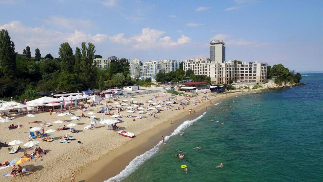 Kabakum Sea View Apartment Varna Bagian luar foto