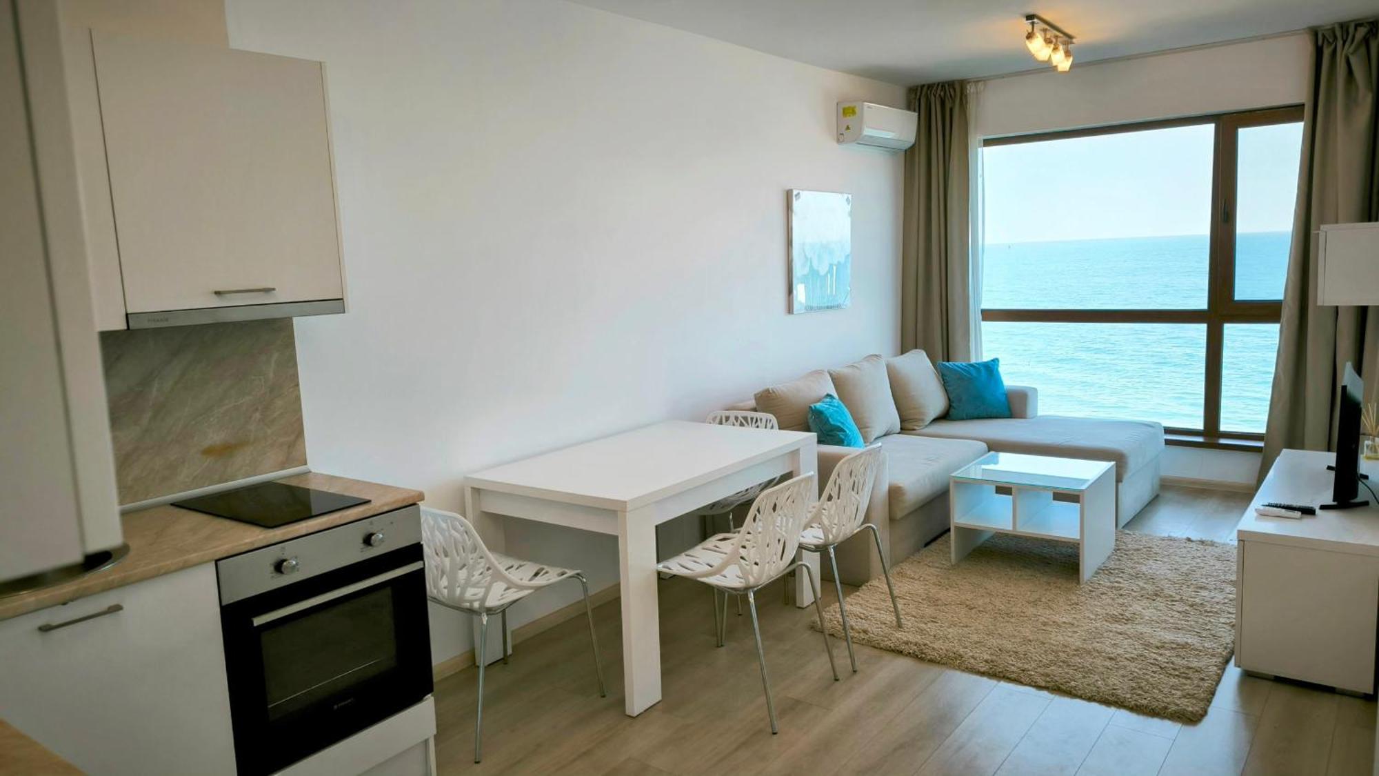 Kabakum Sea View Apartment Varna Bagian luar foto